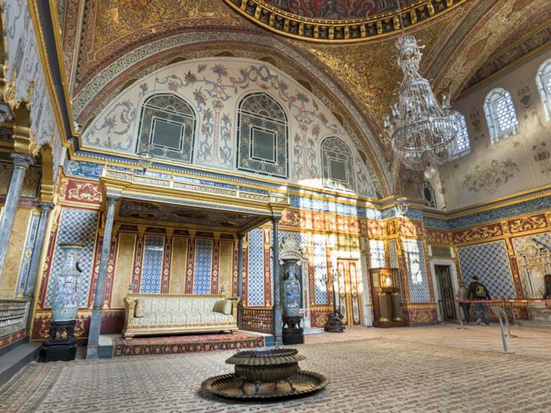 Istanbul Old Town Highlights Tour